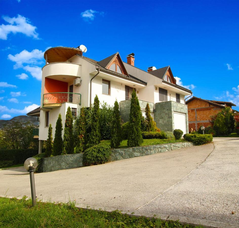 Villa Skenderija East By Poppy סראייבו מראה חיצוני תמונה